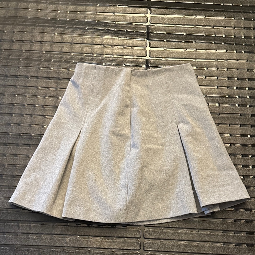 Abercrombie & Fitch Light Gray A-Line skort